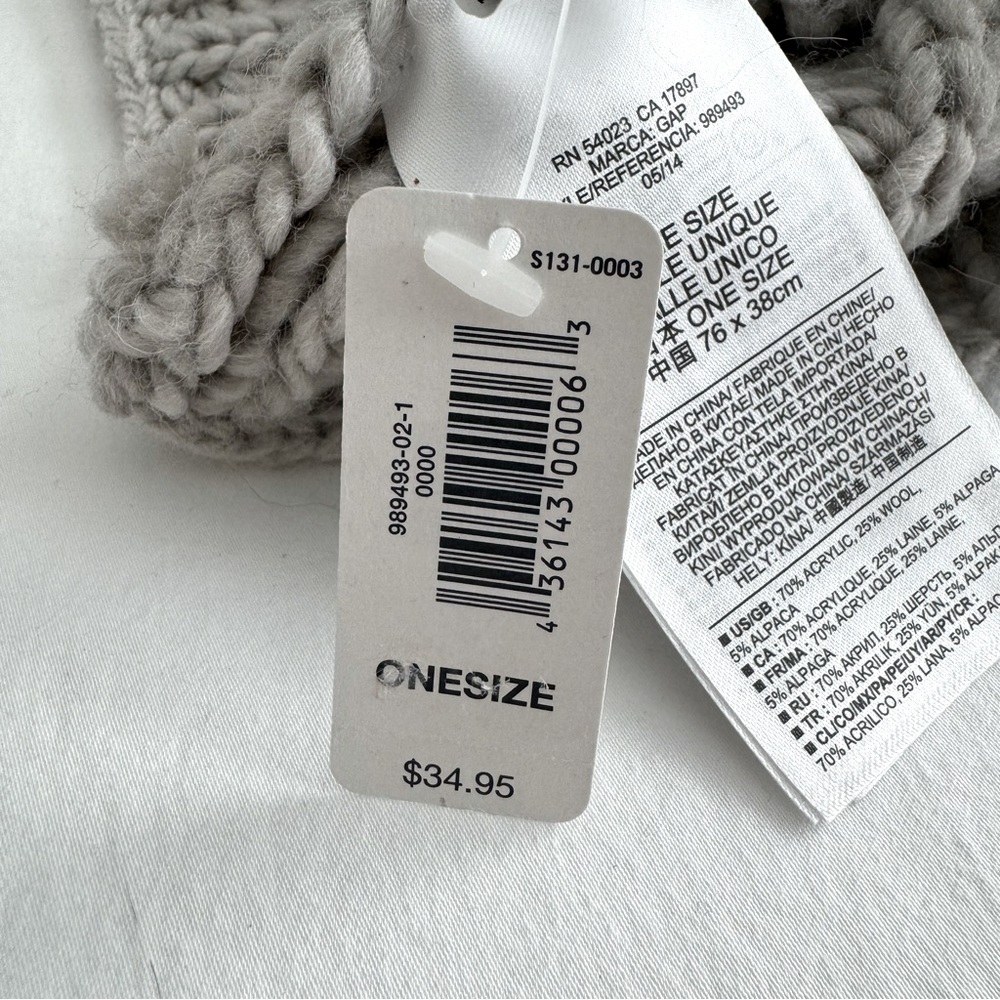 Gap Rib Stitch Cowl - Picture 4 of 6